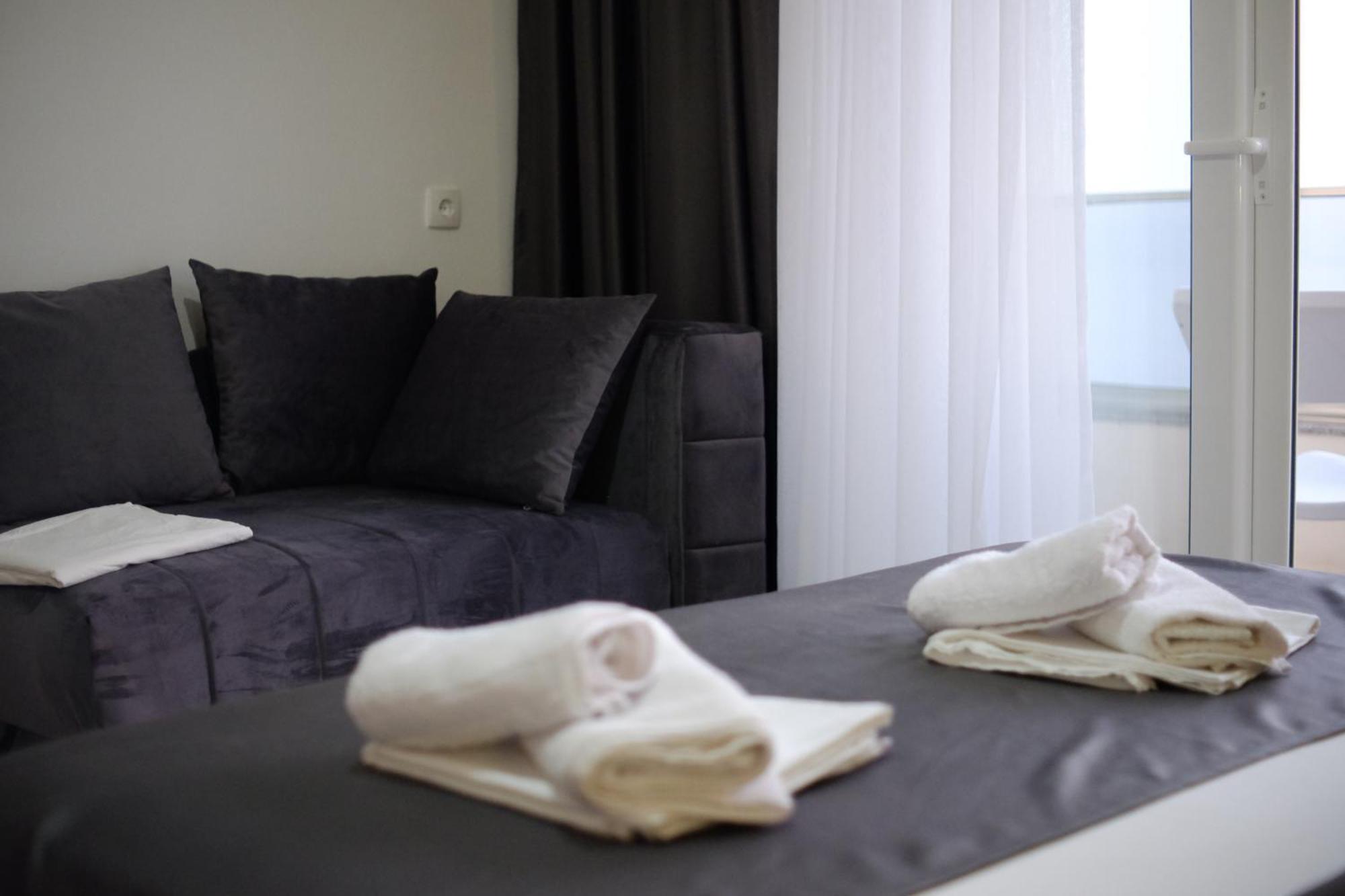 Molla Apartments Ulcinj Extérieur photo